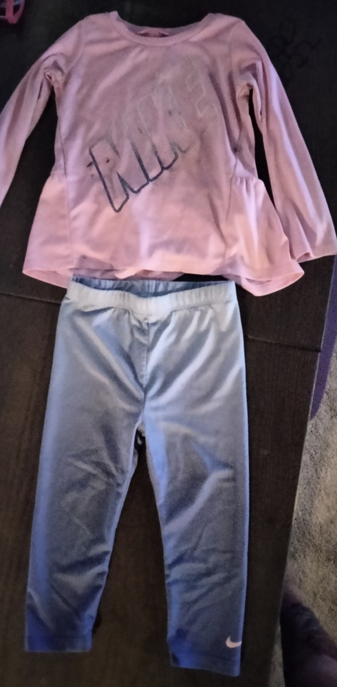 Size 24mth Nike outfit